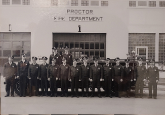 Historic image of the firefighters in Proctor.